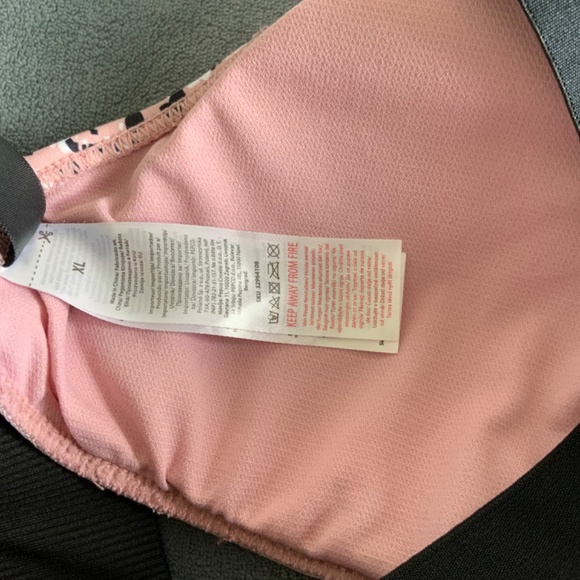 Women’s Sports Pink Barbie-Core Bra Cardio Bunny size XL - Picture 6 of 8